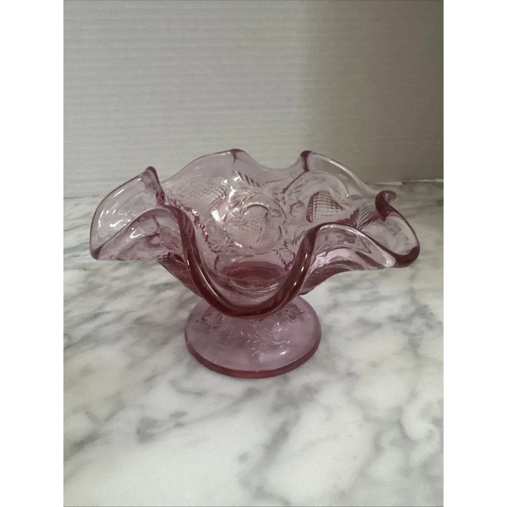 Fenton Dusty Rose Strawberry Compote Vintage Swirl